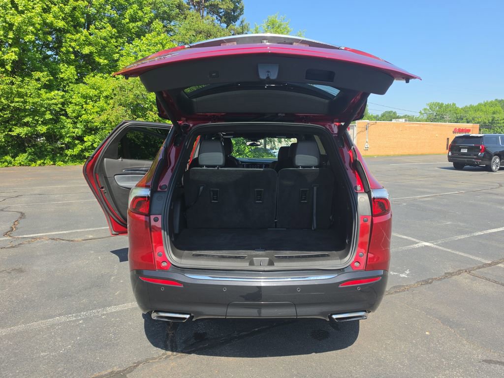Certified 2023 Buick Enclave Essence FWD image 17