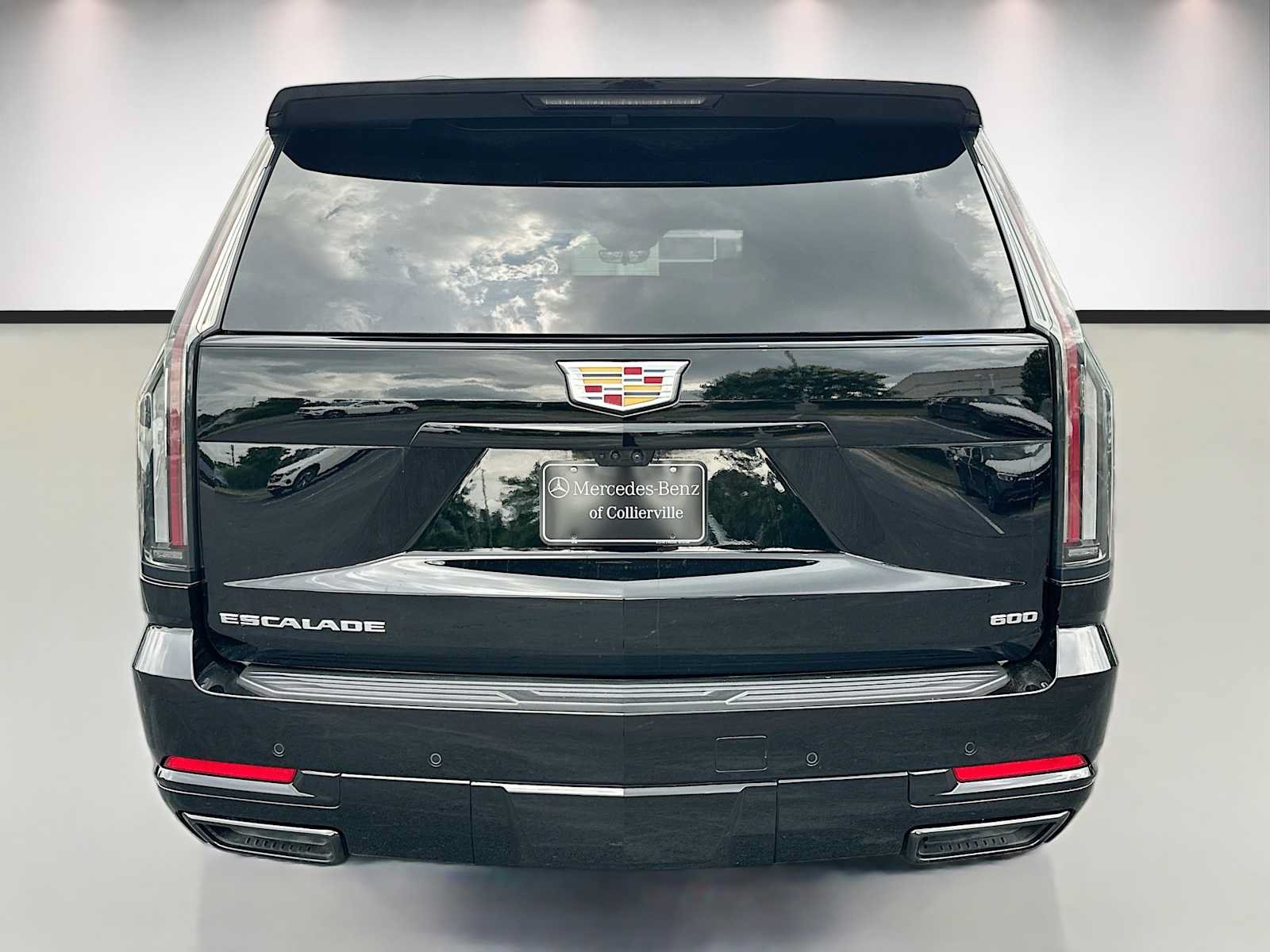 Used 2025 Cadillac Escalade Sport Platinum AWD/4WD image 6