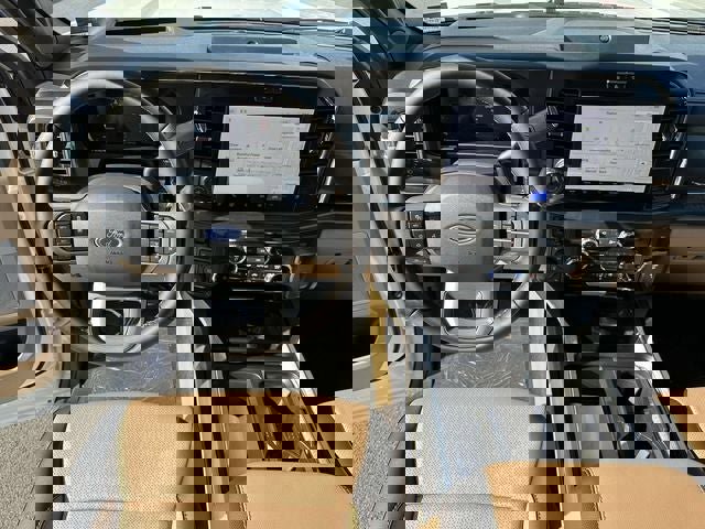 New 2025 Ford F250 Lariat w/ Lariat Ultimate Package image 12