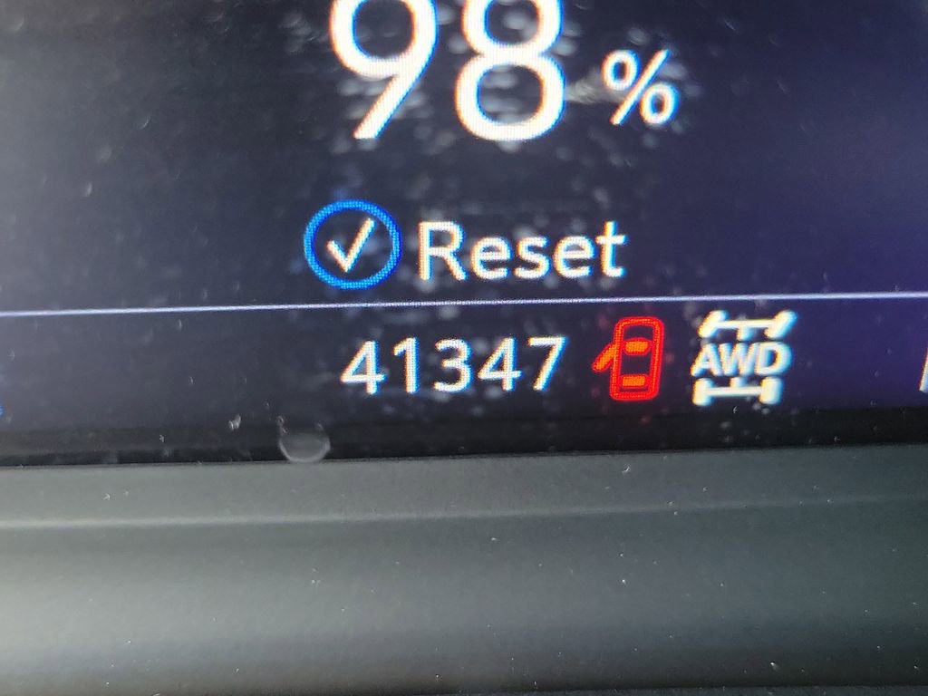 Used 2020 Cadillac XT6 Premium Luxury w/ LPO, Floor Liner Package image 28