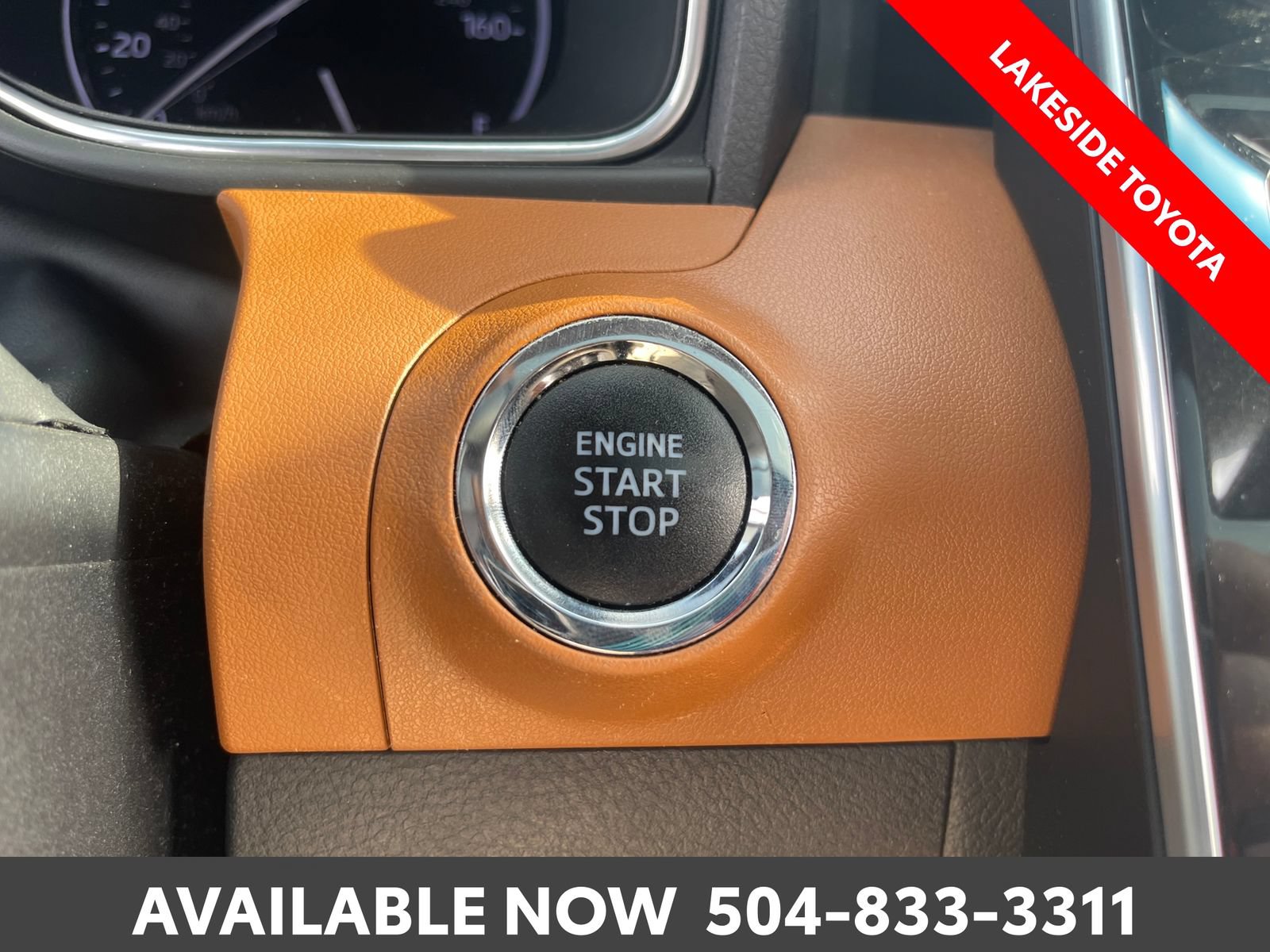 Used 2020 Toyota Avalon Limited FWD image 37