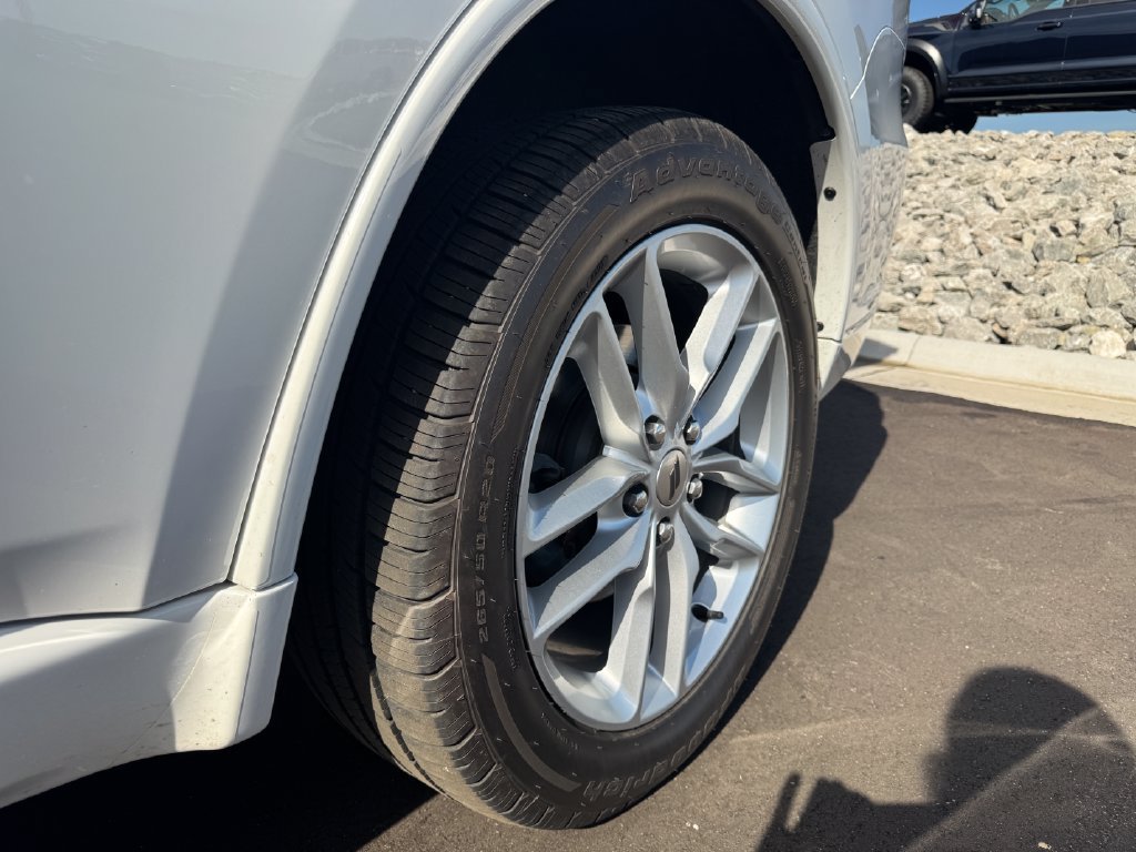 Used 2023 Dodge Durango GT AWD/4WD image 13