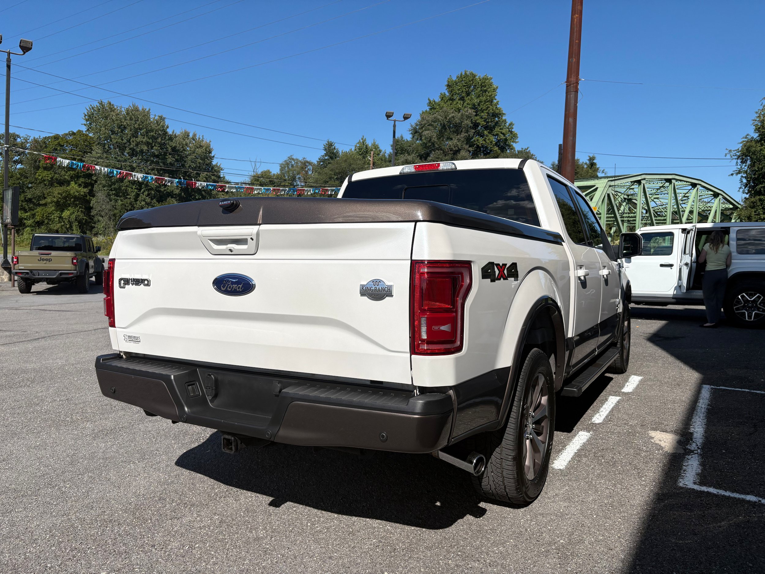 Used 2016 Ford F150 King Ranch w/ Equipment Group 601A Luxury AWD/4WD image 7