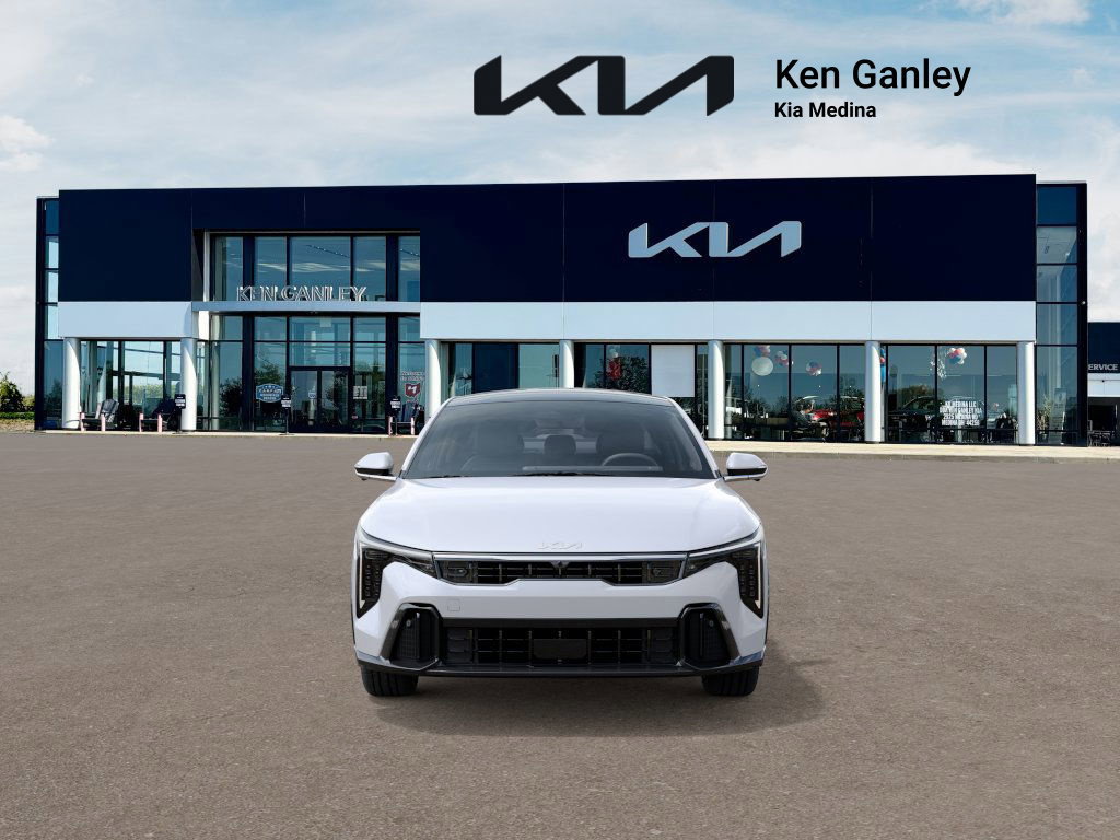 New 2025 Kia K4 GT-Line Turbo FWD image 2