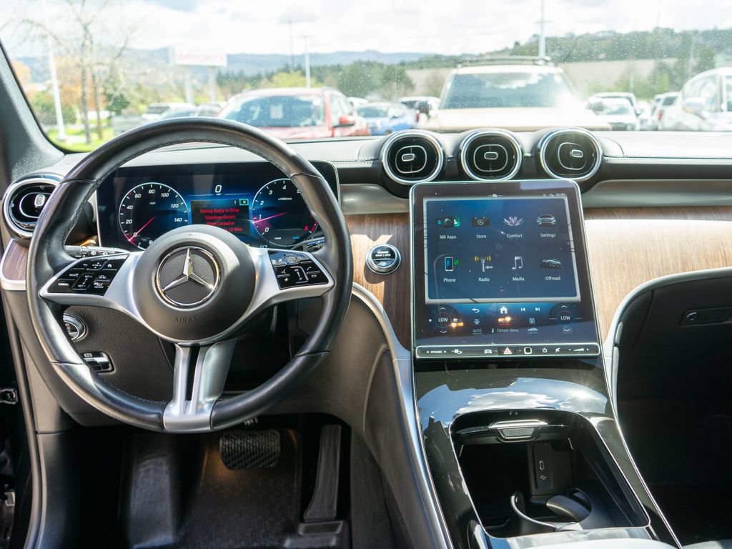 Used 2023 Mercedes-Benz GLC 300 4MATIC image 14