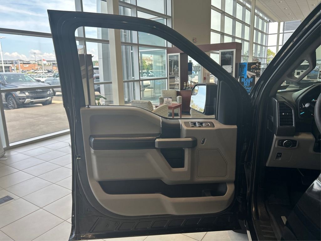 Used 2018 Ford F150 XLT image 27