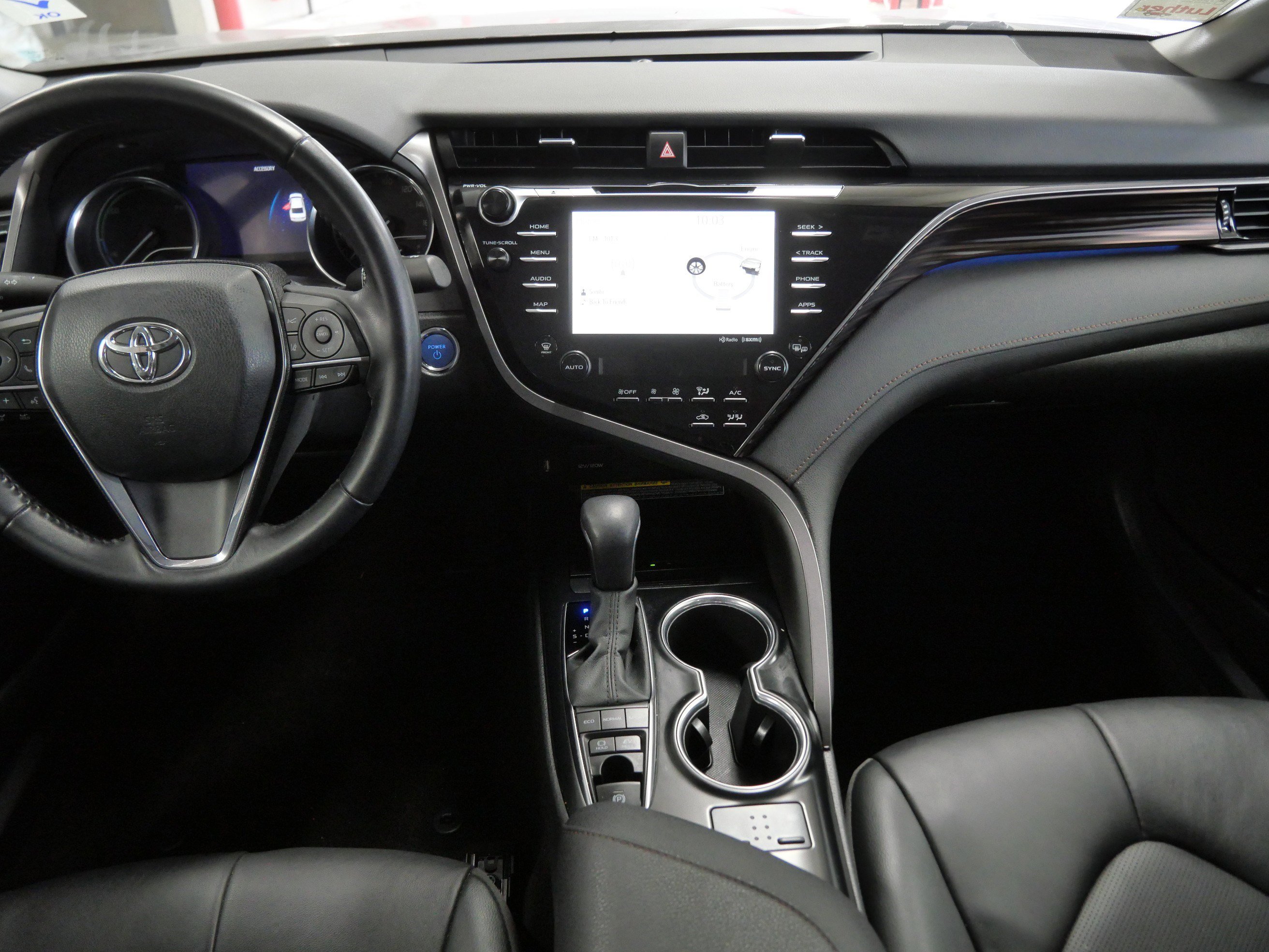 Certified 2020 Toyota Camry XLE image 11