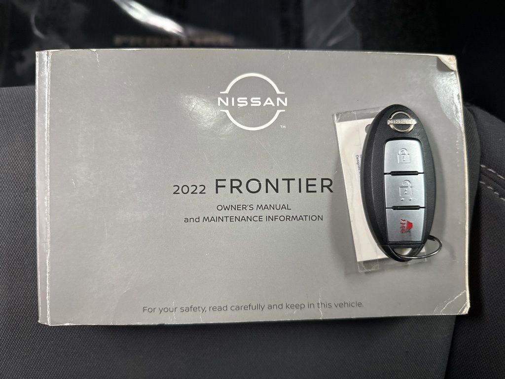Used 2022 Nissan Frontier SV w/ Technology Package image 37
