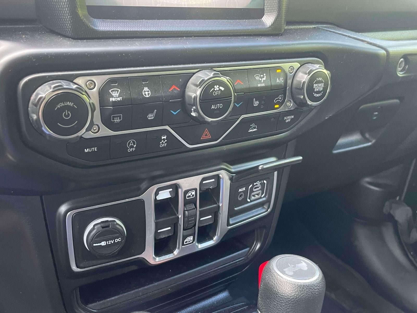 Used 2022 Jeep Wrangler Unlimited Sport w/ Sun And Sound Package AWD/4WD image 28