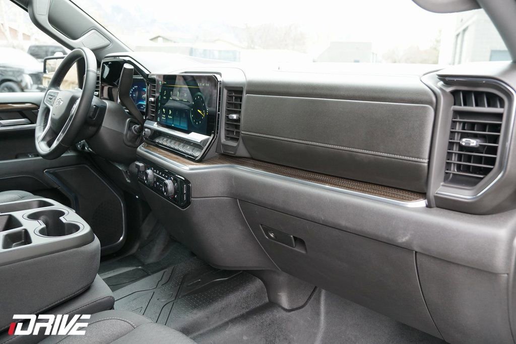 Used 2024 Chevrolet Silverado 1500 RST w/ Protection Package image 43