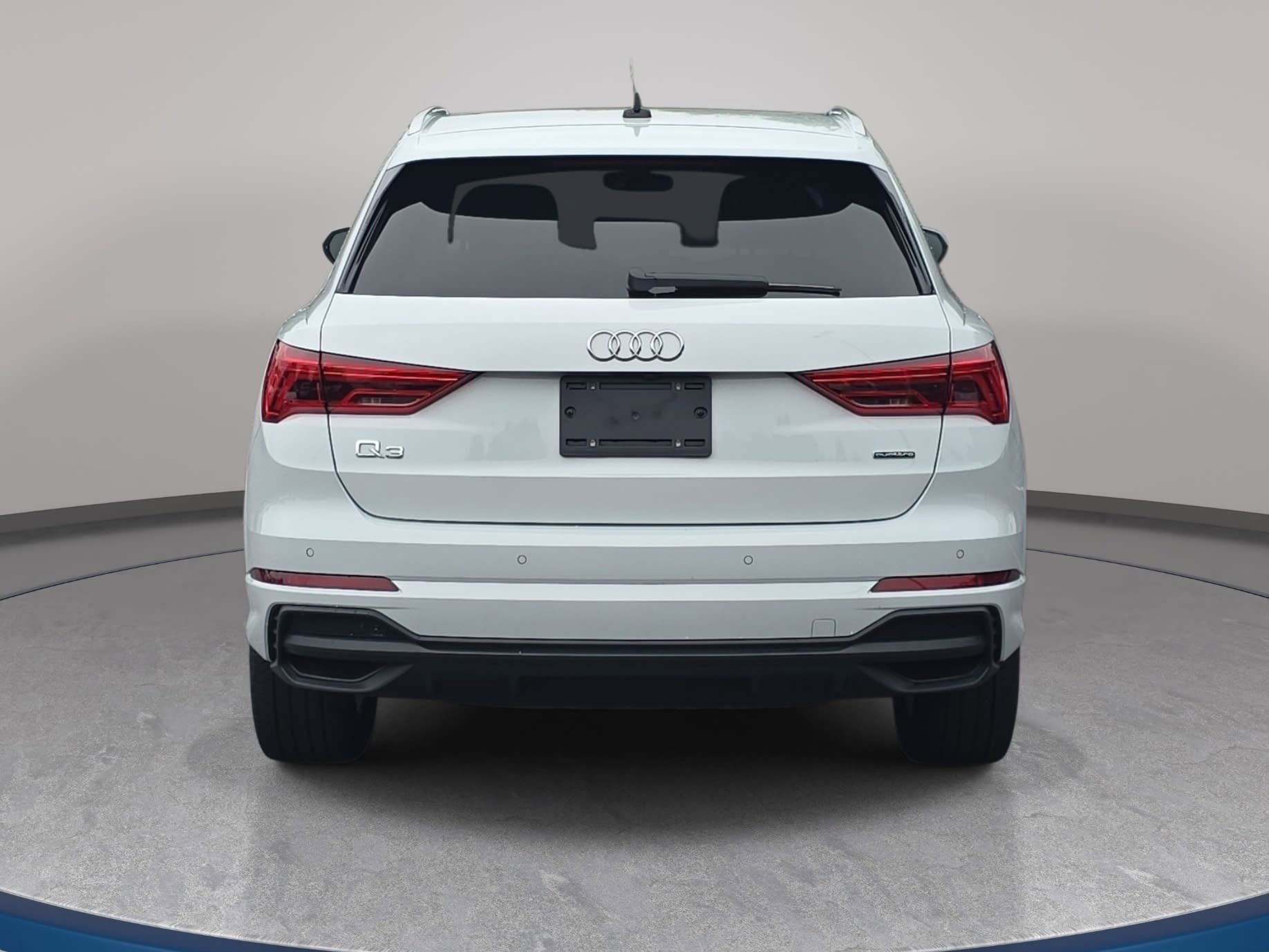 Used 2023 Audi Q3 2.0T Premium Plus w/ Premium Plus Package AWD/4WD image 6