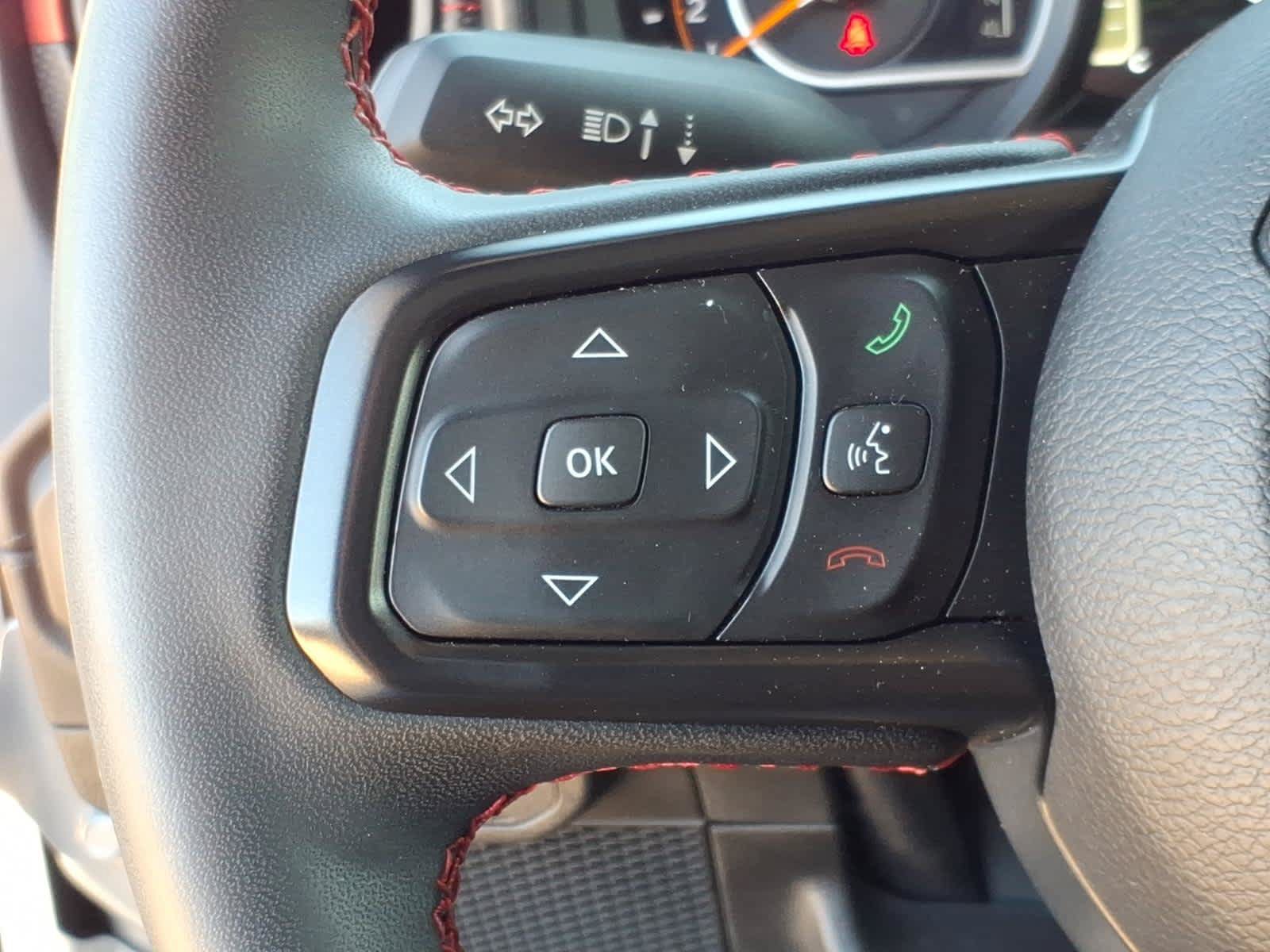 Used 2024 Jeep Wrangler Unlimited Rubicon AWD/4WD image 18