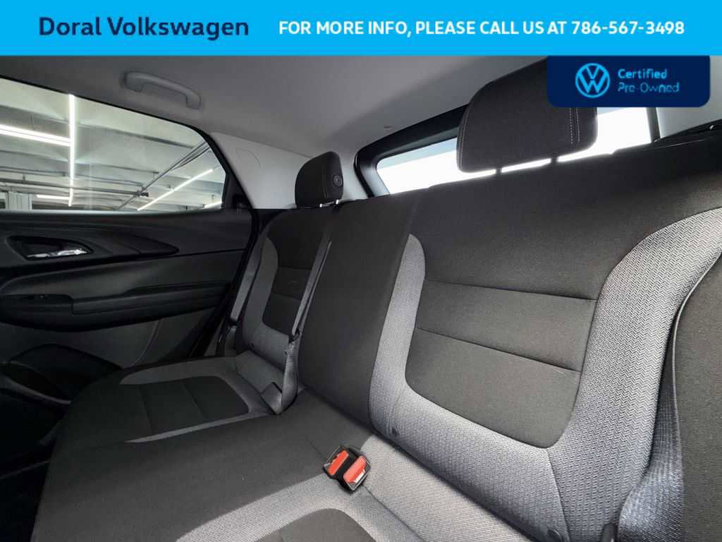 Used 2023 Chevrolet TrailBlazer LT FWD image 22