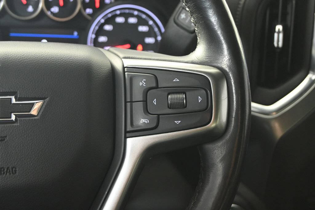 Used 2020 Chevrolet Silverado 1500 RST AWD/4WD image 37