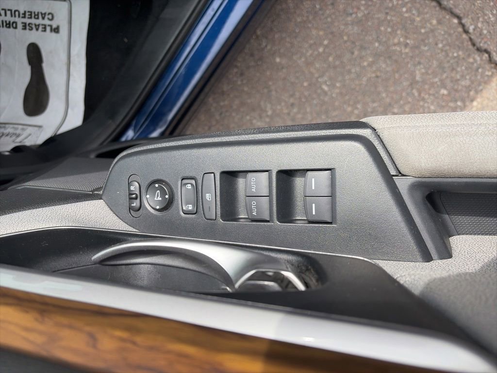 Used 2019 Honda CR-V EX image 11
