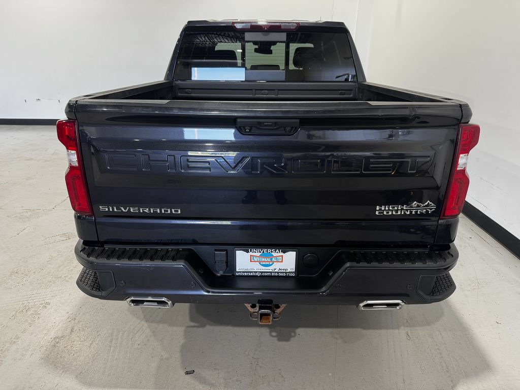 Used 2022 Chevrolet Silverado 1500 High Country w/ Z71 Off-Road Package AWD/4WD image 25