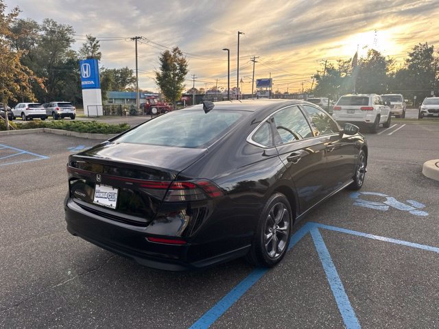Certified 2023 Honda Accord EX image 8