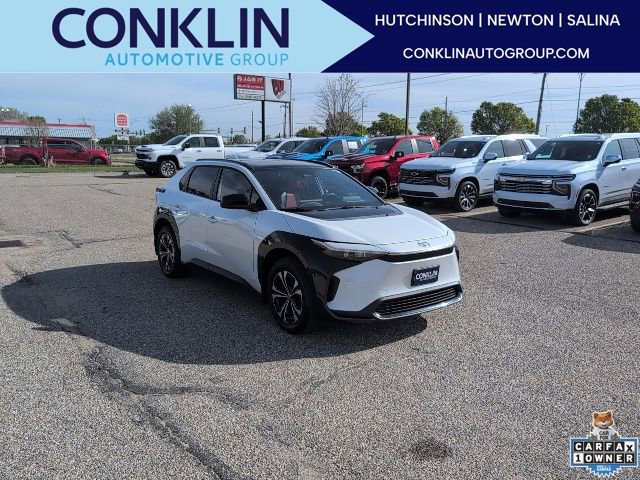 Used 2024 Toyota bZ4X XLE FWD image 1
