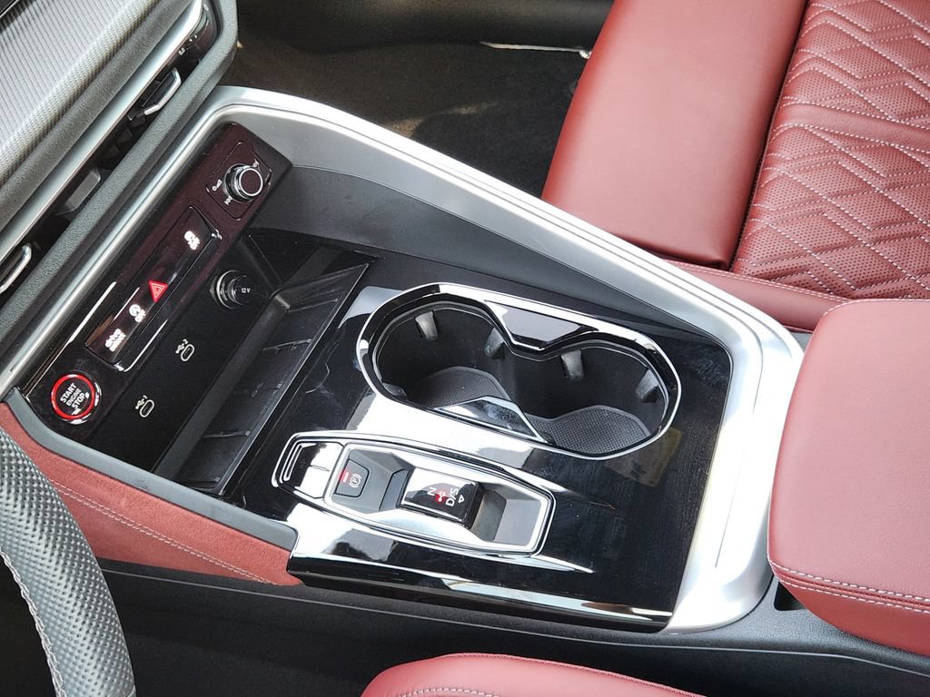 Certified 2025 Audi SQ5 Prestige AWD/4WD image 23