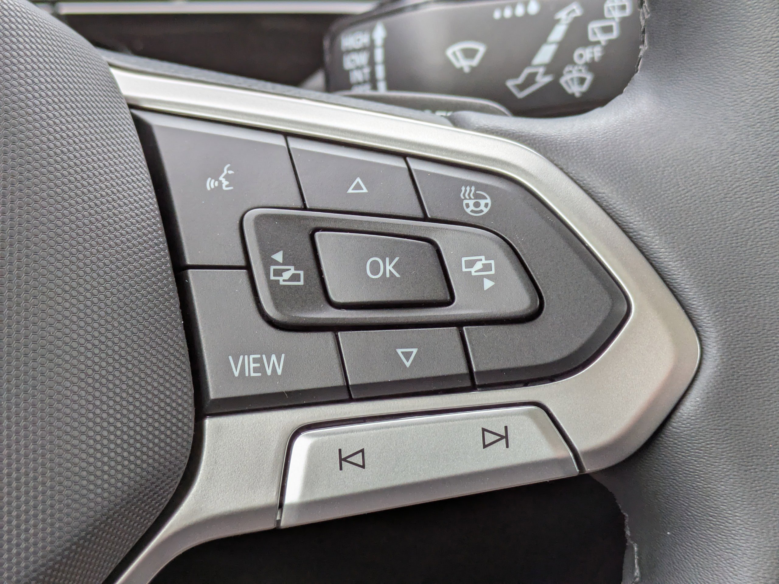 New 2026 Volkswagen Atlas Peak Edition image 28