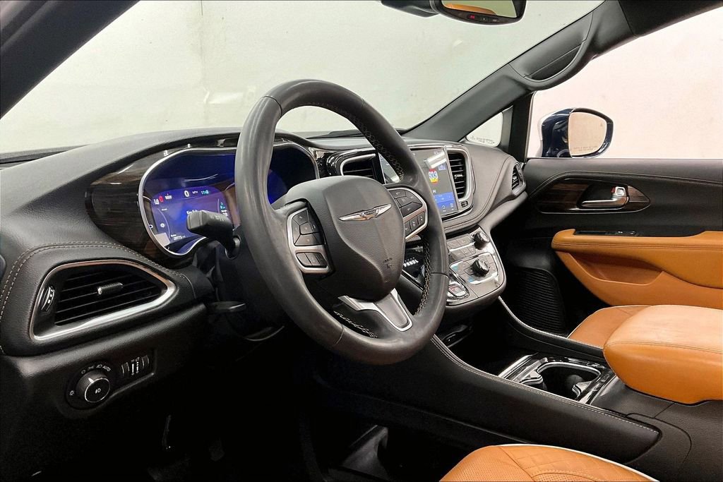 Used 2022 Chrysler Pacifica Pinnacle image 13