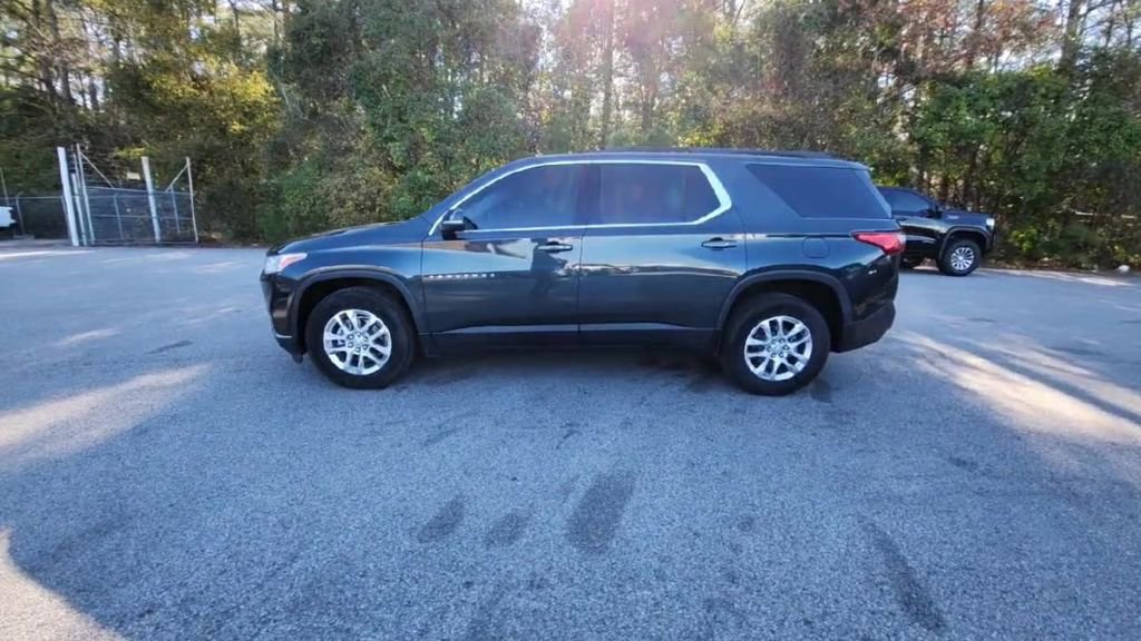 Certified 2021 Chevrolet Traverse LT image 10