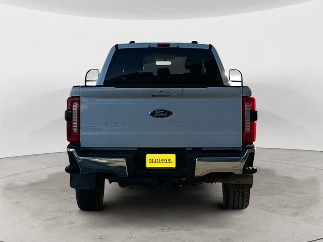 Used 2025 Ford F350 Lariat w/ FX4 Off-Road Package AWD/4WD image 4