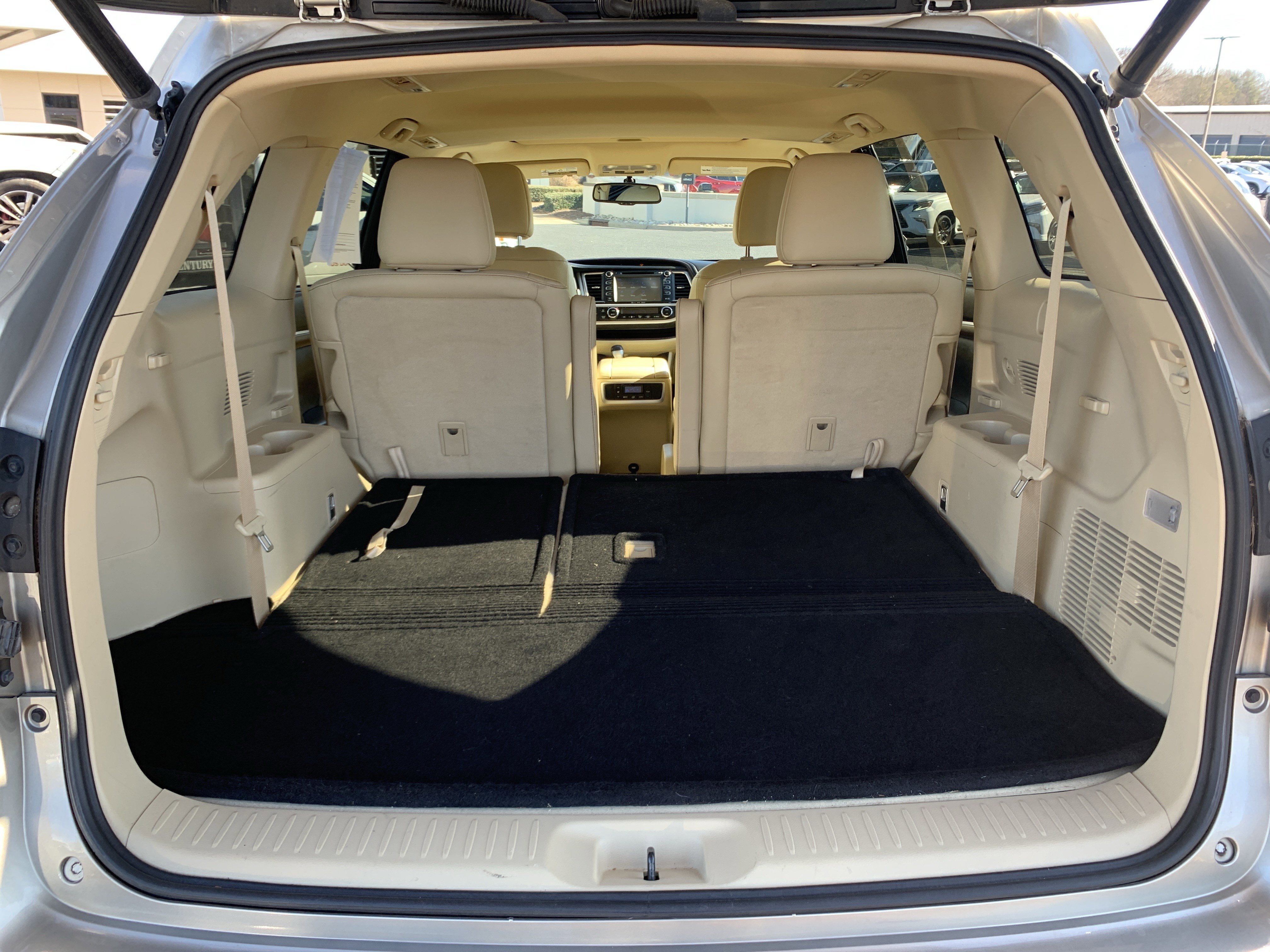 Used 2016 Toyota Highlander Limited image 34