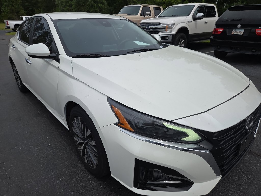 Used 2023 Nissan Altima 2.5 SV FWD image 8