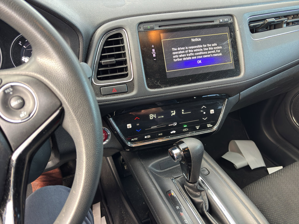 Used 2018 Honda HR-V EX image 11