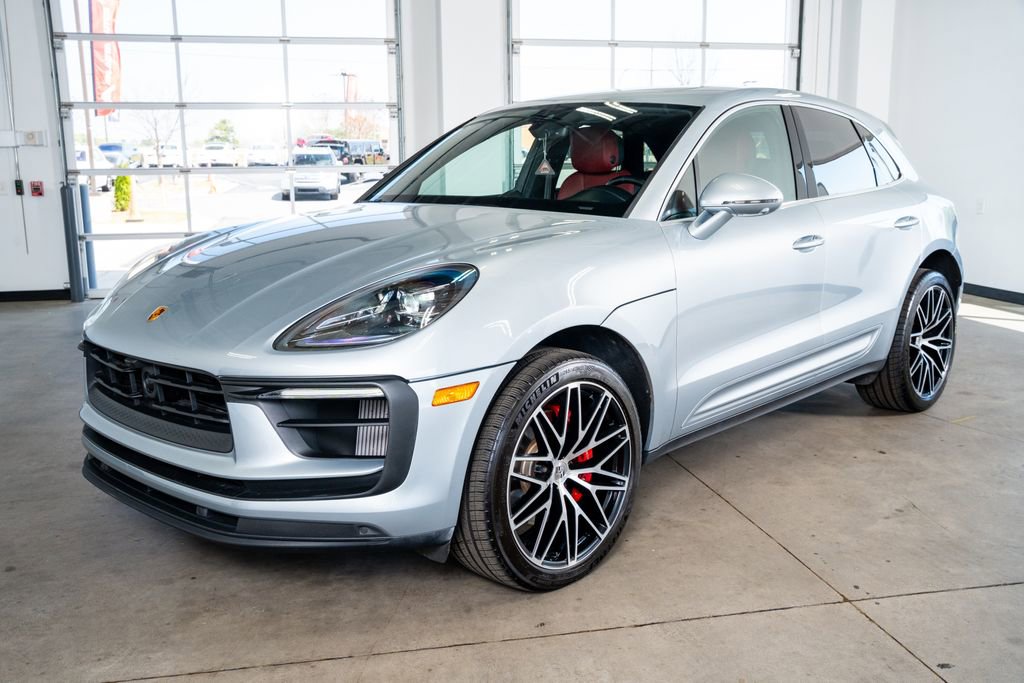 Used 2023 Porsche Macan S image 11