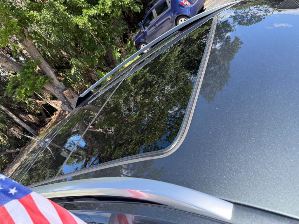 Used 2014 Cadillac SRX Performance w/ Driver Awareness Package FWD image 7