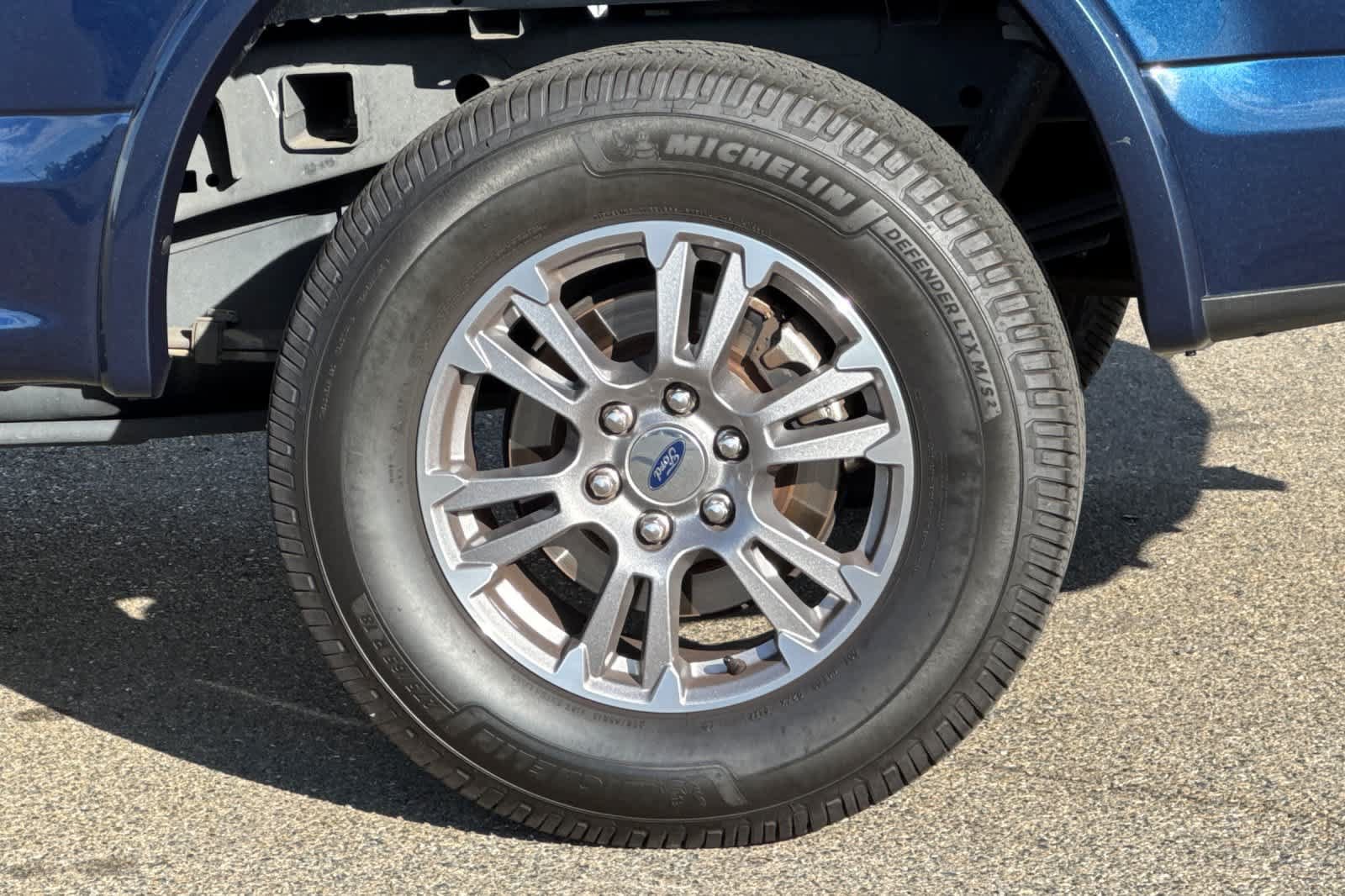 Used 2019 Ford F150 Lariat w/ Equipment Group 501A Mid AWD/4WD image 25