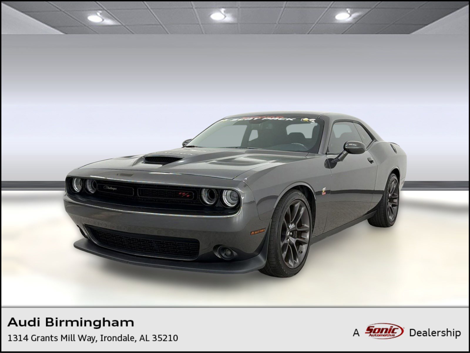 Used 2021 Dodge Challenger R/T Scat Pack image 1