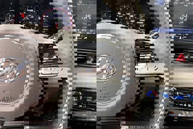 Certified 2023 Hyundai Elantra SEL w/ Cargo Package image 23