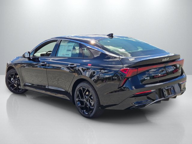New 2027 Kia K5 GT-Line FWD image 6