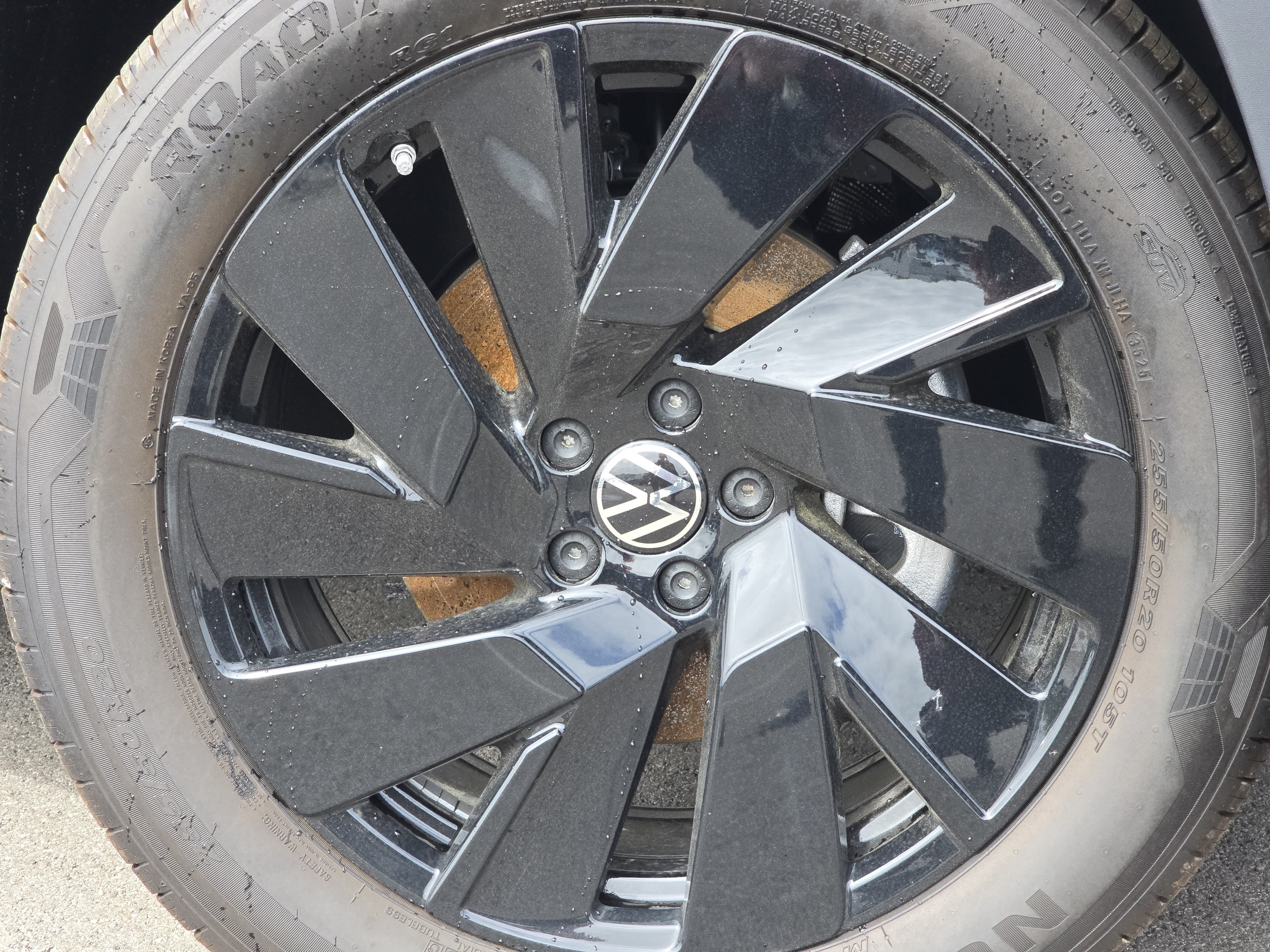 New 2026 Volkswagen Atlas SE FWD image 15