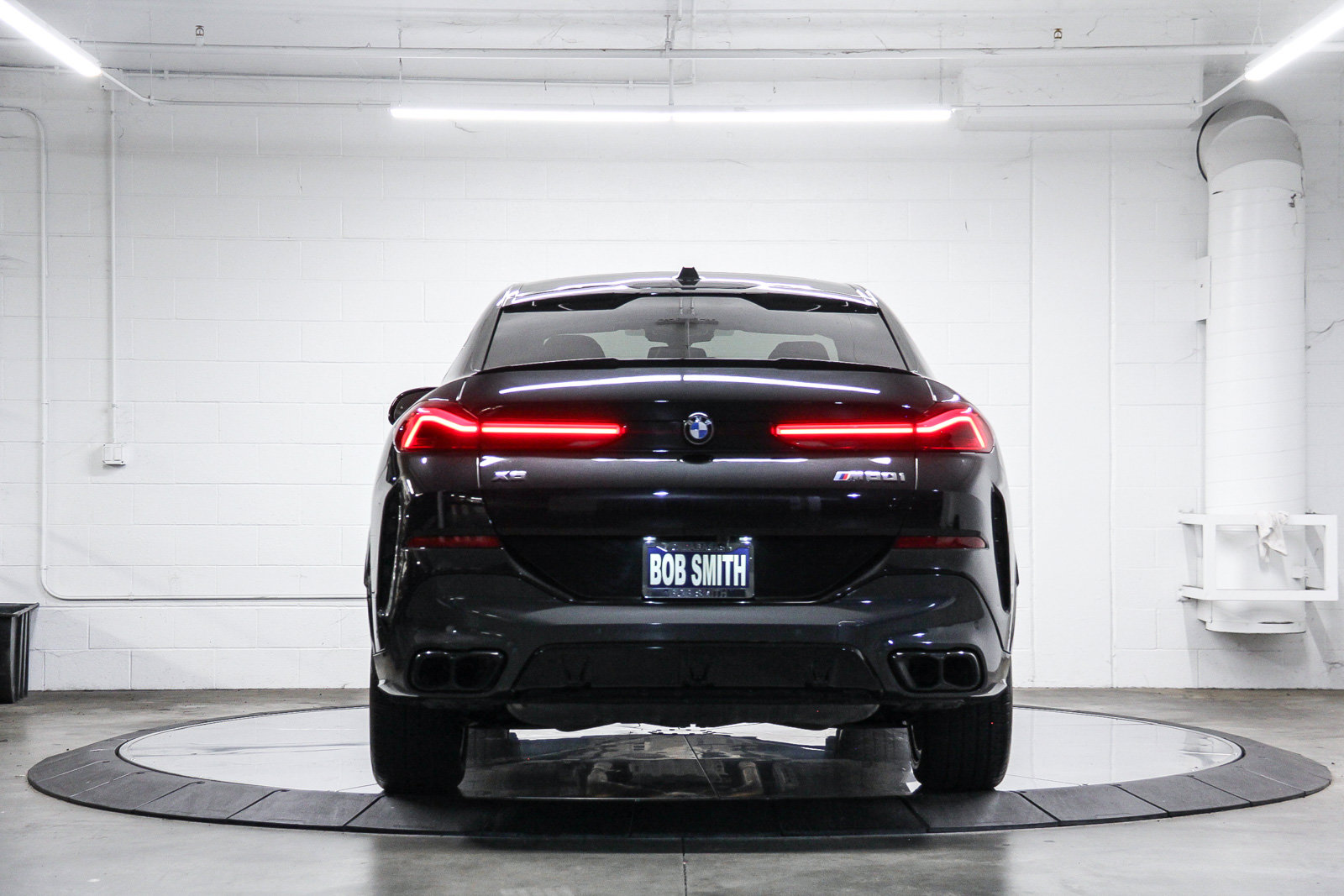 Used 2025 BMW X6 M60i AWD/4WD image 5