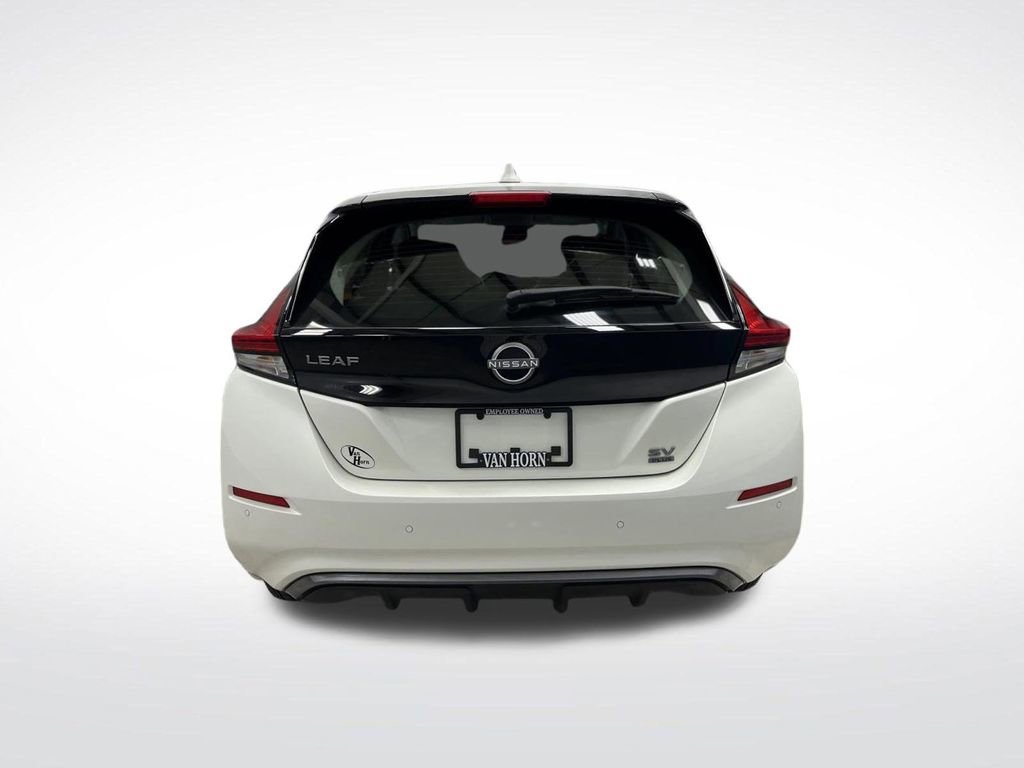 Used 2025 Nissan Leaf SV Plus image 14