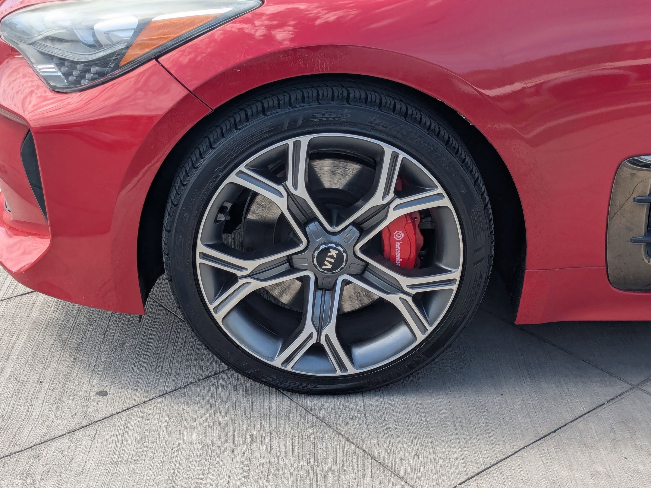 Used 2018 Kia Stinger GT image 12