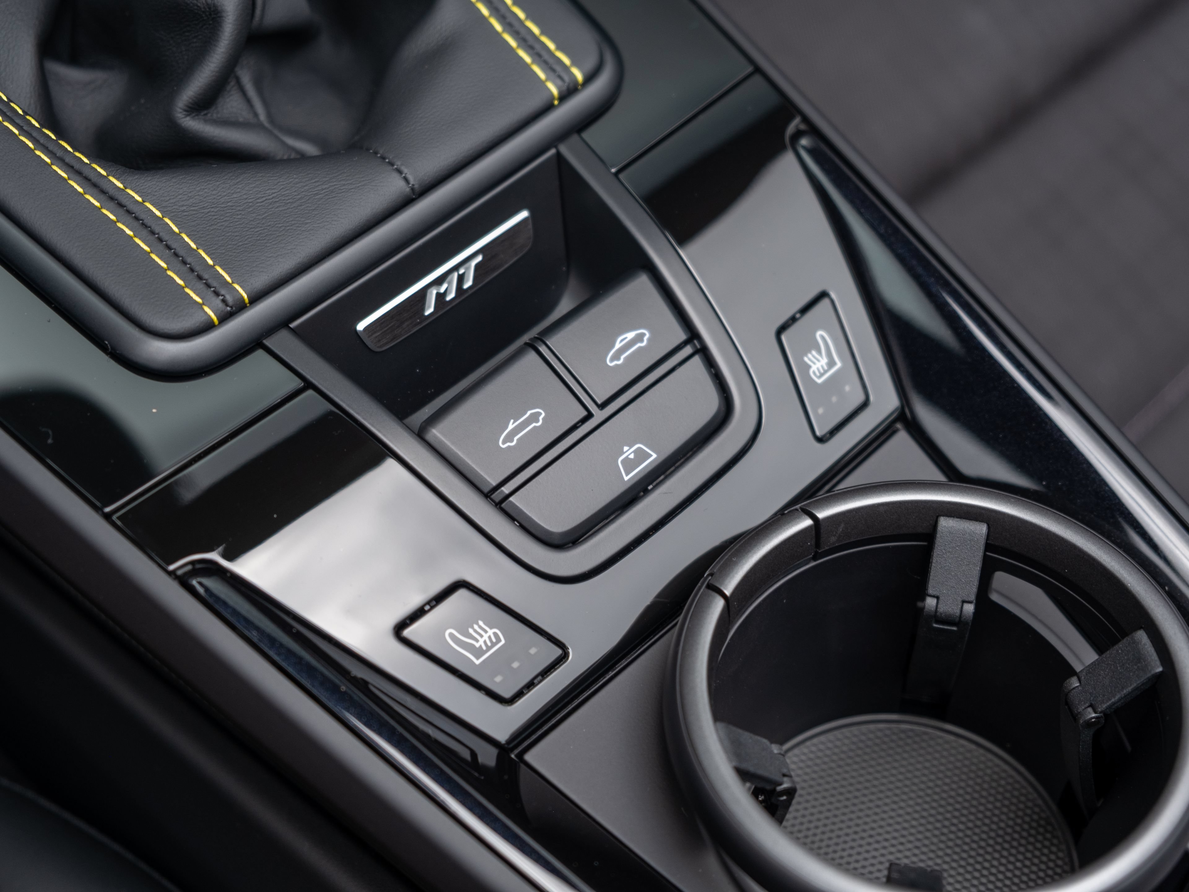 New 2026 Porsche 911 Carrera T RWD image 42