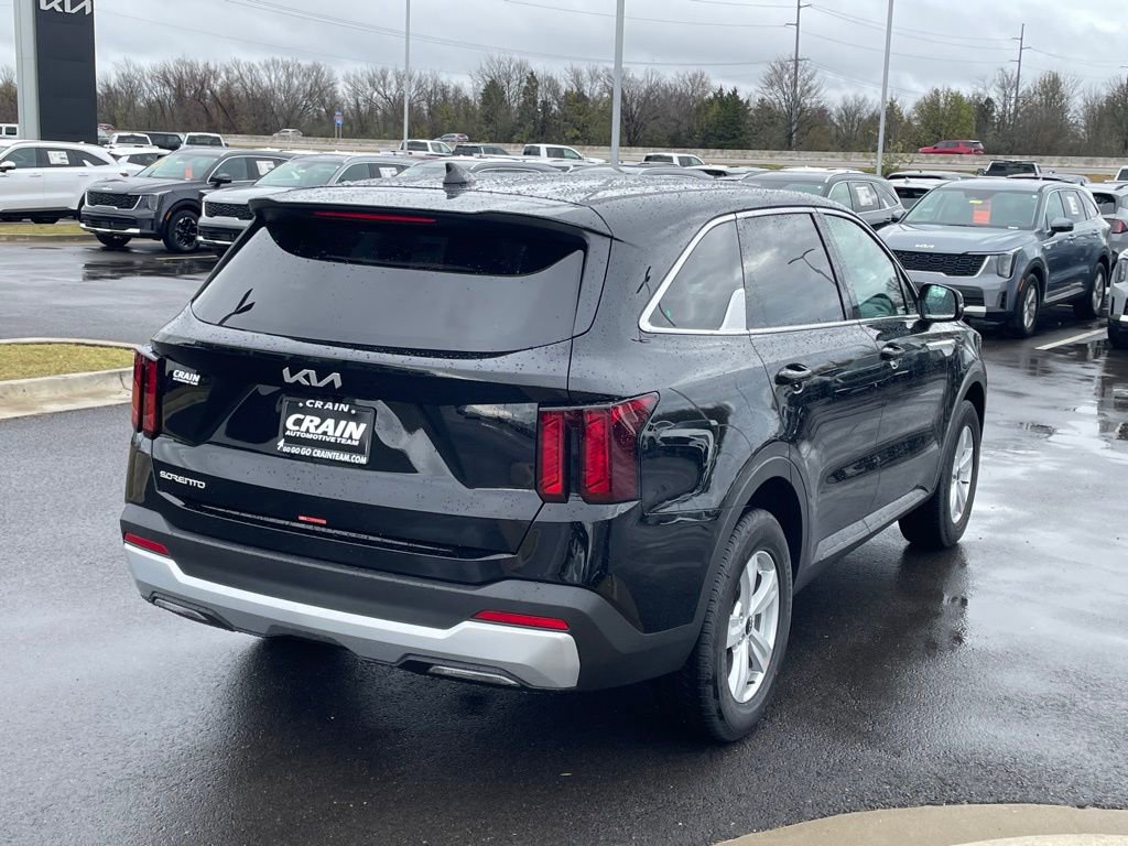 New 2026 Kia Sorento LX FWD image 7