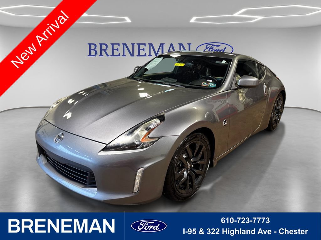 Used 2020 Nissan 370Z Coupe RWD image 1