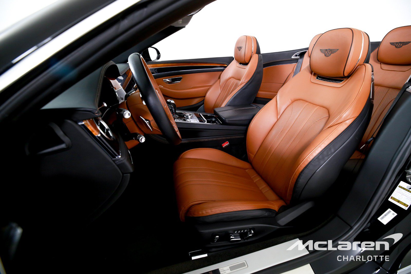 Used 2021 Bentley Continental GT AWD/4WD image 12