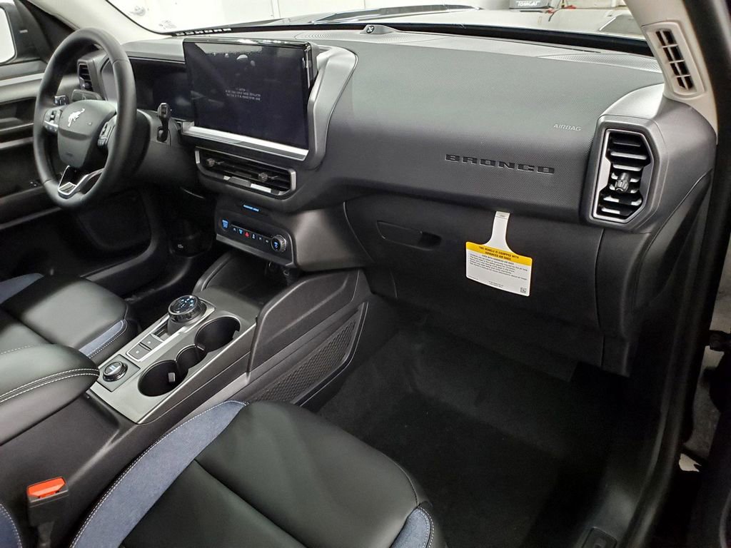 New 2025 Ford Bronco Sport Outer Banks w/ Outer Banks Tech Package+ image 11