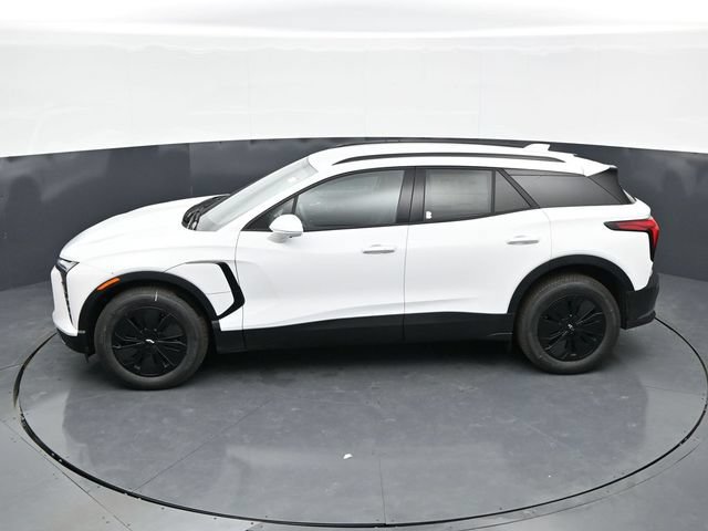 New 2026 Chevrolet Blazer EV LT w/ Midnight/Sport Edition FWD image 37