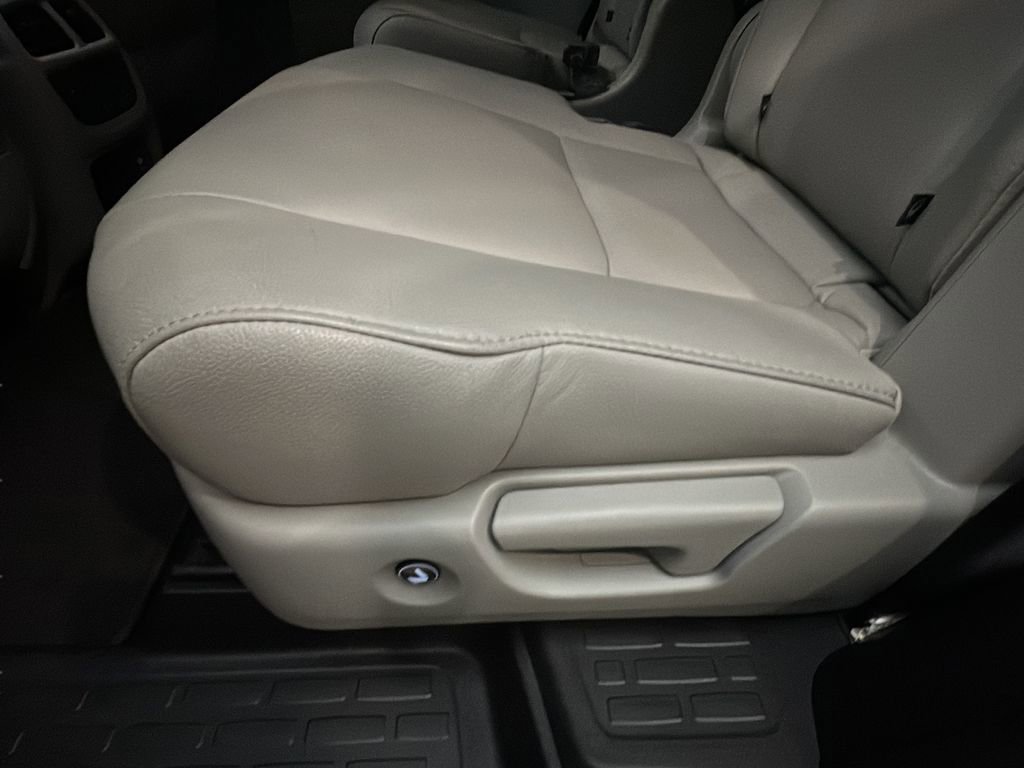Certified 2022 Honda Pilot Touring image 15