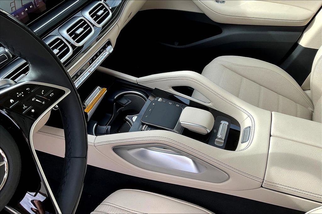 New 2026 Mercedes-Benz GLS 450 4MATIC image 8