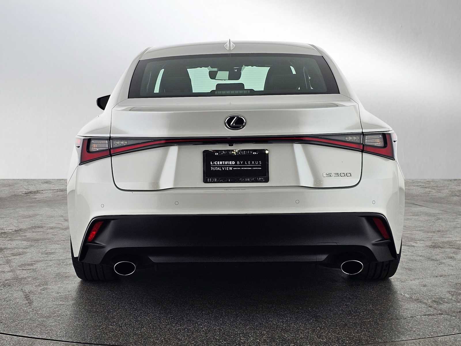 Certified 2023 Lexus IS 300 w/ Premium Package image 4