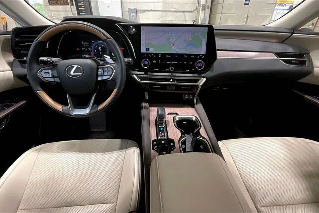 Used 2024 Lexus RX 350h w/ Accessory Package (Z1) AWD/4WD image 7